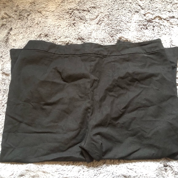 Time and Tru Capri Pants - Picture 6 of 7